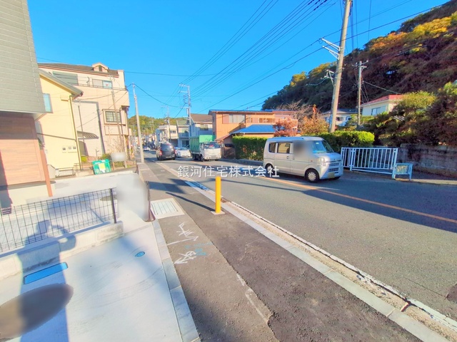 G00336275 神奈川県鎌倉市大町２丁目 新築一戸建て 6180万円 土地面積115.07m² (約34.80坪) 建物面積101.05m² (約30.56坪) 間取り４ＬＤＫ 築年月2024年07月(築１年以内)【外観15】