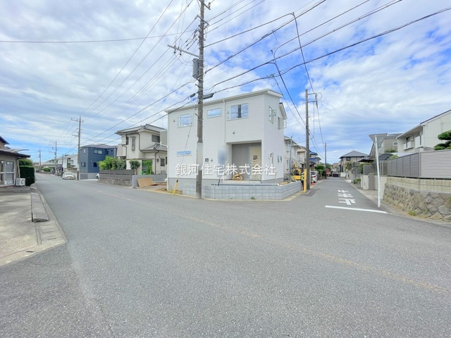 G00343833 千葉県千葉市若葉区小倉台７丁目 新築一戸建て 3380万円 土地面積125.38m² (約37.92坪) 建物面積99.36m² (約30.05坪) 間取り３ＬＤＫ 築年月2024年08月(築１年以内)【外観6】