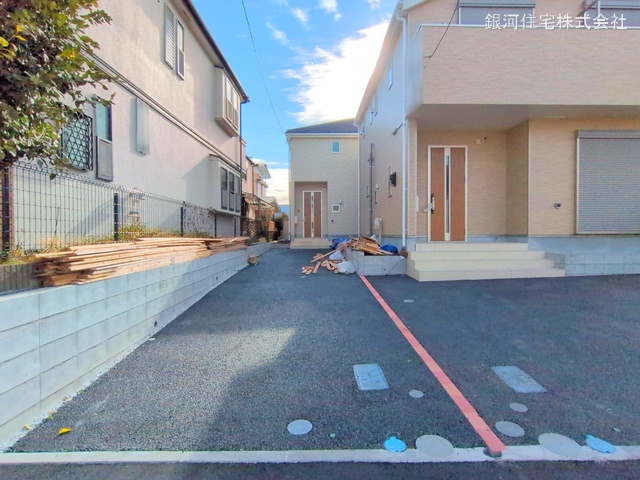 G00349528 神奈川県横浜市旭区南希望が丘 新築一戸建て 4850万円 土地面積137.25m² (約41.51坪) 建物面積93.96m² (約28.42坪) 間取り４ＬＤＫ 築年月2025年02月(築１年以内)【外観2】