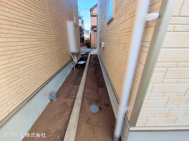 G00349528 神奈川県横浜市旭区南希望が丘 新築一戸建て 4850万円 土地面積137.25m² (約41.51坪) 建物面積93.96m² (約28.42坪) 間取り４ＬＤＫ 築年月2025年02月(築１年以内)【外観8】