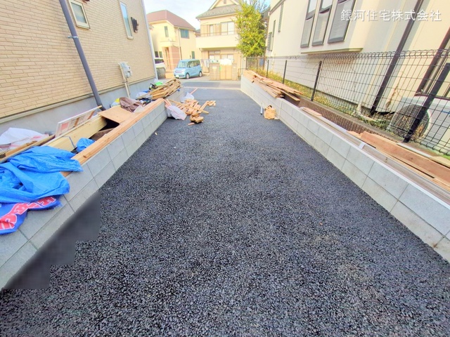 G00349528 神奈川県横浜市旭区南希望が丘 新築一戸建て 4850万円 土地面積137.25m² (約41.51坪) 建物面積93.96m² (約28.42坪) 間取り４ＬＤＫ 築年月2025年02月(築１年以内)【外観9】