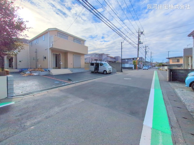 G00349528 神奈川県横浜市旭区南希望が丘 新築一戸建て 4850万円 土地面積137.25m² (約41.51坪) 建物面積93.96m² (約28.42坪) 間取り４ＬＤＫ 築年月2025年02月(築１年以内)【外観13】