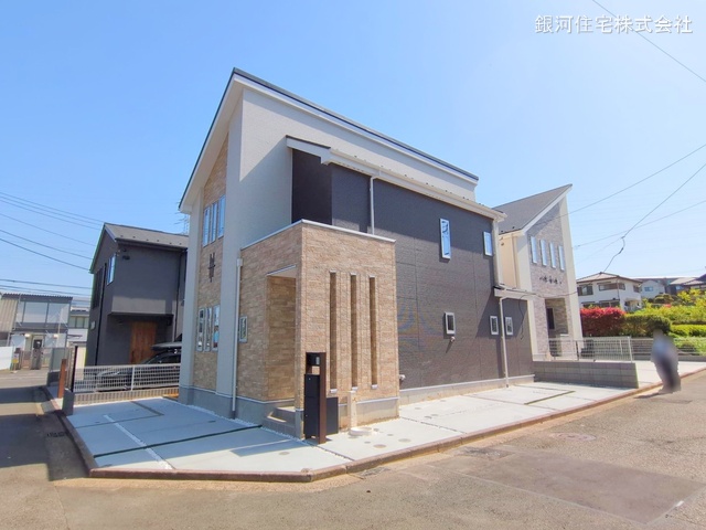 G00358290 神奈川県横浜市青葉区あかね台1丁目 新築一戸建て 6880万円 土地面積146.91m² (約44.44坪) 建物面積101.14m² (約30.59坪) 間取り4LDK 築年月2025年04月(築1年以内)
