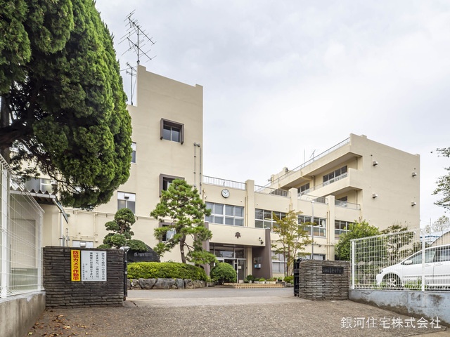 G00359026 千葉県千葉市若葉区愛生町 新築一戸建て 3480万円 土地面積110.56m² (約33.44坪) 建物面積97.70m² (約29.55坪) 間取り３ＬＤＫ 築年月2024年12月(築１年以内)【周辺環境】千葉市立草野中学校
