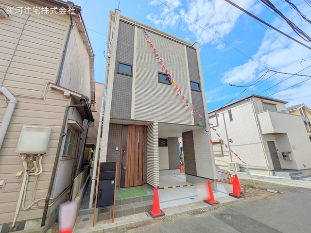 G00359266 東京都北区神谷３丁目 新築一戸建て 8280万円 土地面積71.37m² (約21.58坪) 建物面積115.37m² (約34.89坪) 間取り４ＬＤＫ 築年月2024年10月(築１年以内)【外観2】