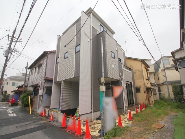G00359266 東京都北区神谷３丁目 新築一戸建て 8280万円 土地面積71.37m² (約21.58坪) 建物面積115.37m² (約34.89坪) 間取り４ＬＤＫ 築年月2024年10月(築１年以内)【外観4】