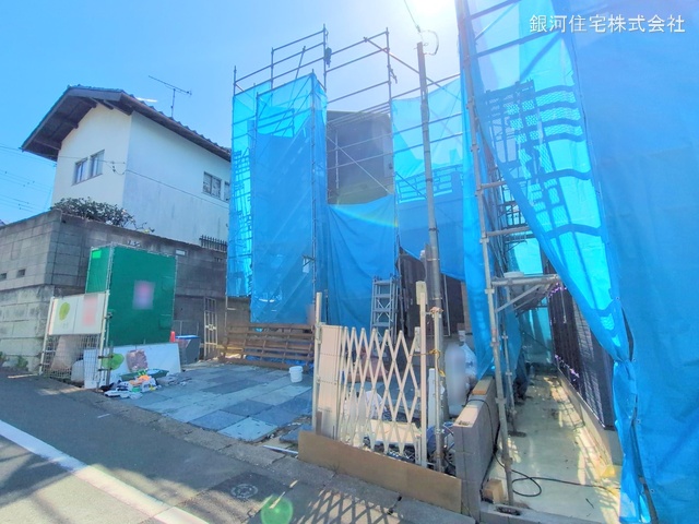 G00360268 東京都町田市鶴川４丁目 新築一戸建て 4780万円 土地面積120.97m² (約36.59坪) 建物面積101.64m² (約30.74坪) 築年月2025年05月(築１年以内)【外観16】