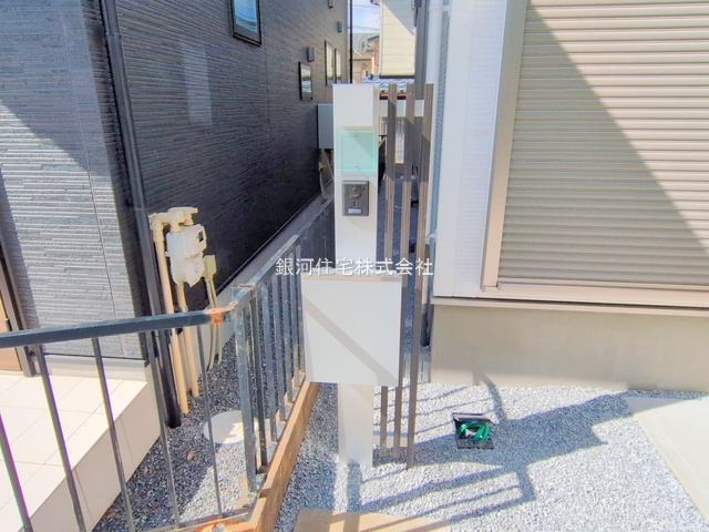 G00360602 埼玉県上尾市大字瓦葺 新築一戸建て 2790万円 土地面積124.06m² (約37.52坪) 建物面積98.33m² (約29.74坪) 間取り４ＬＤＫ 築年月2025年02月(築１年以内)【外観7】