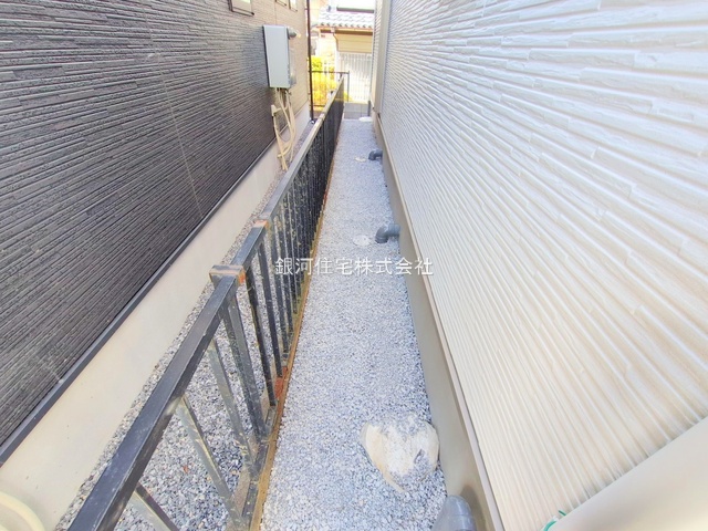 G00360602 埼玉県上尾市大字瓦葺 新築一戸建て 2790万円 土地面積124.06m² (約37.52坪) 建物面積98.33m² (約29.74坪) 間取り４ＬＤＫ 築年月2025年02月(築１年以内)【外観9】