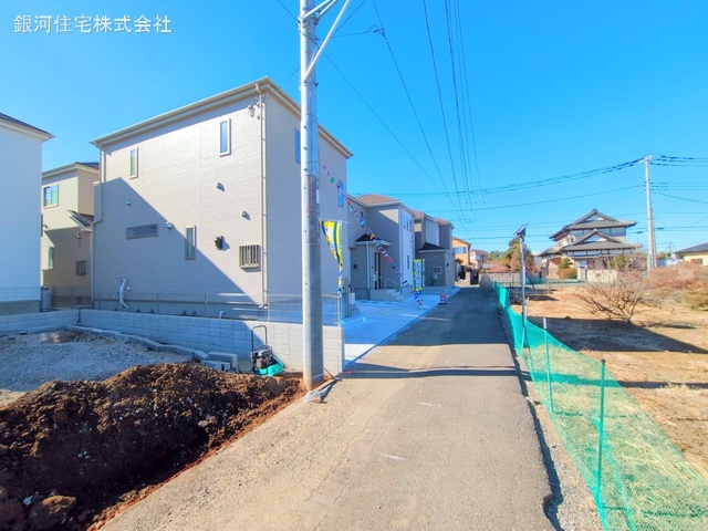 G00361655 埼玉県上尾市大字小敷谷 新築一戸建て 2490万円 土地面積110.01m² (約33.27坪) 建物面積96.05m² (約29.05坪) 間取り４ＬＤＫ 築年月2025年02月(築１年以内)【外観3】
