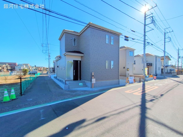 G00361655 埼玉県上尾市大字小敷谷 新築一戸建て 2490万円 土地面積110.01m² (約33.27坪) 建物面積96.05m² (約29.05坪) 間取り４ＬＤＫ 築年月2025年02月(築１年以内)【外観4】