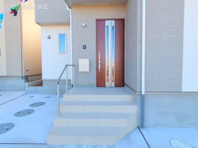G00361655 埼玉県上尾市大字小敷谷 新築一戸建て 2490万円 土地面積110.01m² (約33.27坪) 建物面積96.05m² (約29.05坪) 間取り４ＬＤＫ 築年月2025年02月(築１年以内)【外観7】