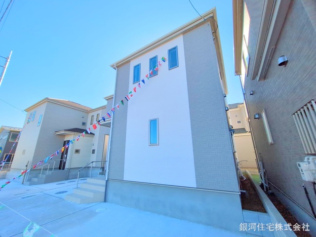 G00361655 埼玉県上尾市大字小敷谷 新築一戸建て 2490万円 土地面積110.01m² (約33.27坪) 建物面積96.05m² (約29.05坪) 間取り４ＬＤＫ 築年月2025年02月(築１年以内)【外観16】