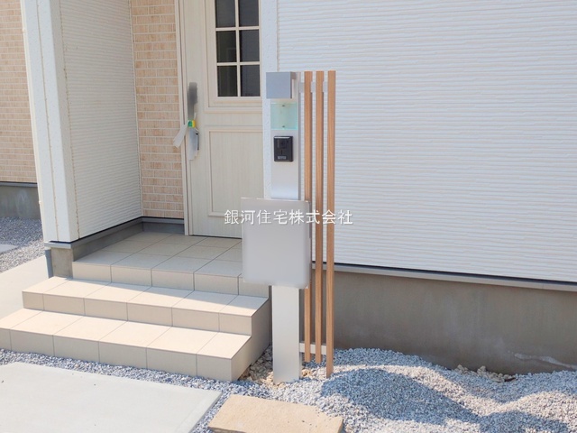 G00363897 埼玉県上尾市大字瓦葺 新築一戸建て 2799万円 土地面積120.06m² (約36.31坪) 建物面積95.22m² (約28.80坪) 間取り４ＬＤＫ 築年月2025年03月(築１年以内)【外観6】