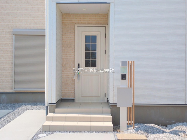 G00363897 埼玉県上尾市大字瓦葺 新築一戸建て 2799万円 土地面積120.06m² (約36.31坪) 建物面積95.22m² (約28.80坪) 間取り４ＬＤＫ 築年月2025年03月(築１年以内)【外観7】