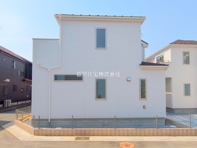G00363899 埼玉県上尾市大字瓦葺 新築一戸建て 3199万円 土地面積120.11m² (約36.33坪) 建物面積95.22m² (約28.80坪) 間取り４ＬＤＫ 築年月2025年03月(築１年以内)【外観15】