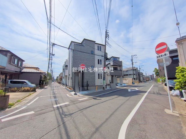 G00364088 千葉県市川市大和田４丁目 新築一戸建て 4590万円 土地面積64.56m² (約19.52坪) 建物面積102.87m² (約31.11坪) 築年月2025年04月(築１年以内)【外観3】