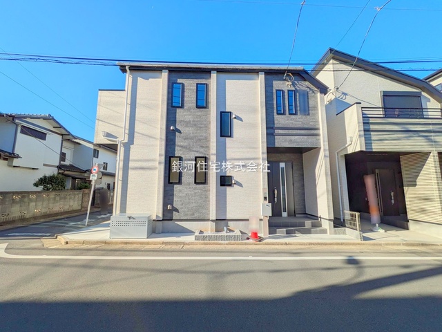 G00364940 東京都練馬区東大泉２丁目 新築一戸建て 6990万円 土地面積80.74m² (約24.42坪) 建物面積89.01m² (約26.92坪) 間取り３ＳＬＤＫ 築年月2024年11月(築１年以内)【外観14】