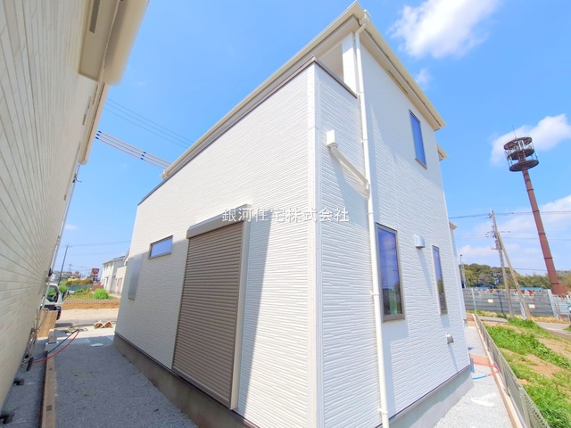 G00366869 埼玉県上尾市大字瓦葺 新築一戸建て 3199万円 土地面積122.66m² (約37.10坪) 建物面積99.37m² (約30.05坪) 間取り４ＬＤＫ 築年月2025年04月(築１年以内)【外観14】