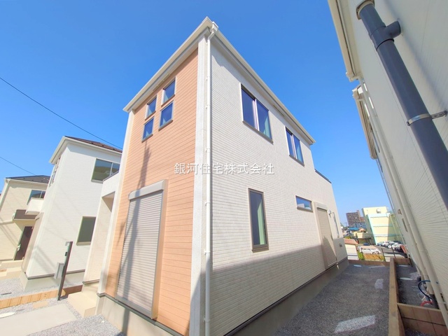 G00366872 埼玉県上尾市大字瓦葺 新築一戸建て 3399万円 土地面積144.51m² (約43.71坪) 建物面積98.53m² (約29.80坪) 間取り４ＬＤＫ 築年月2025年04月(築１年以内)【外観15】