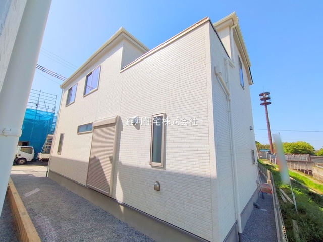 G00366872 埼玉県上尾市大字瓦葺 新築一戸建て 3399万円 土地面積144.51m² (約43.71坪) 建物面積98.53m² (約29.80坪) 間取り４ＬＤＫ 築年月2025年04月(築１年以内)【外観16】