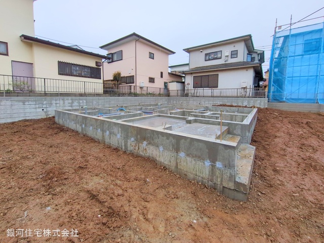 高津