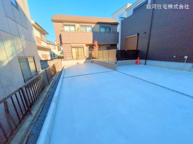 G00367757 東京都羽村市神明台２丁目 新築一戸建て 7990万円 土地面積230.54m² (約69.73坪) 建物面積151.28m² (約45.76坪) 間取り５ＬＤＫ 築年月2024年12月(築１年以内)【外観16】