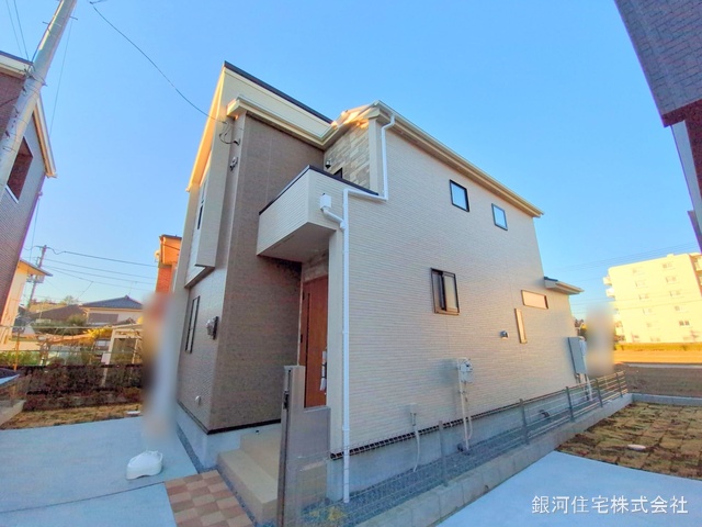 G00367808 東京都青梅市新町１丁目 新築一戸建て 3580万円 土地面積120.44m² (約36.43坪) 建物面積95.52m² (約28.89坪) 間取り４ＬＤＫ 築年月2025年01月(築１年以内)【外観2】