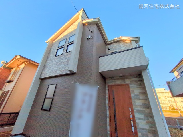 G00367808 東京都青梅市新町１丁目 新築一戸建て 3580万円 土地面積120.44m² (約36.43坪) 建物面積95.52m² (約28.89坪) 間取り４ＬＤＫ 築年月2025年01月(築１年以内)【外観7】