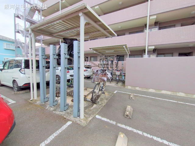 G00367851 東京都多摩市関戸４丁目 中古マンション 4799万円 専有面積71.04m² (約21.48坪) 間取り３ＬＤＫ 所在階3階 築年月1993年03月(築32年)【外観4】