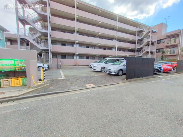 G00367851 東京都多摩市関戸４丁目 中古マンション 4799万円 専有面積71.04m² (約21.48坪) 間取り３ＬＤＫ 所在階3階 築年月1993年03月(築32年)【外観7】