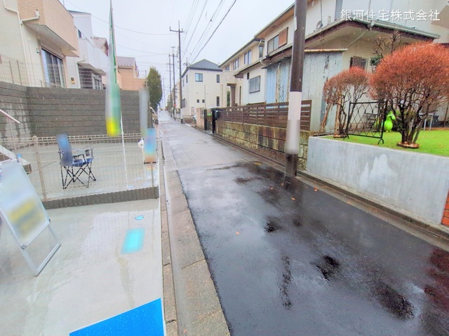 G00367890 神奈川県川崎市麻生区細山４丁目 新築一戸建て 5090万円 土地面積132.98m² (約40.22坪) 建物面積93.15m² (約28.17坪) 間取り４ＬＤＫ 築年月2025年01月(築１年以内)【外観14】