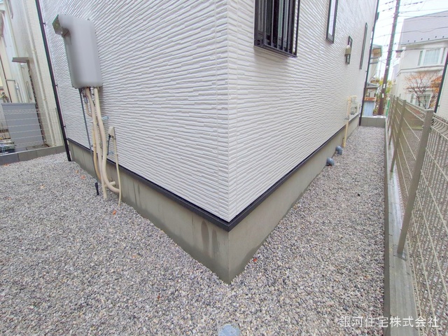 G00367891 神奈川県川崎市麻生区細山４丁目 新築一戸建て 5190万円 土地面積133.60m² (約40.41坪) 建物面積93.15m² (約28.17坪) 間取り４ＬＤＫ 築年月2025年01月(築１年以内)【外観9】