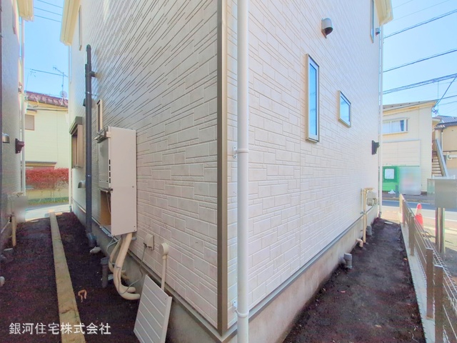 G00367915 神奈川県横浜市瀬谷区三ツ境 新築一戸建て 5380万円 土地面積100.02m² (約30.25坪) 建物面積93.95m² (約28.41坪) 間取り４ＬＤＫ 築年月2025年04月【外観6】
