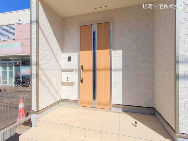 G00367915 神奈川県横浜市瀬谷区三ツ境 新築一戸建て 5380万円 土地面積100.02m² (約30.25坪) 建物面積93.95m² (約28.41坪) 間取り４ＬＤＫ 築年月2025年04月【外観14】