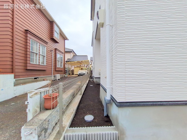G00367938 神奈川県横浜市瀬谷区宮沢２丁目 新築一戸建て 5199万円 土地面積133.84m² (約40.48坪) 建物面積109.30m² (約33.06坪) 間取り４ＬＤＫ 築年月2025年02月(築１年以内)【外観6】