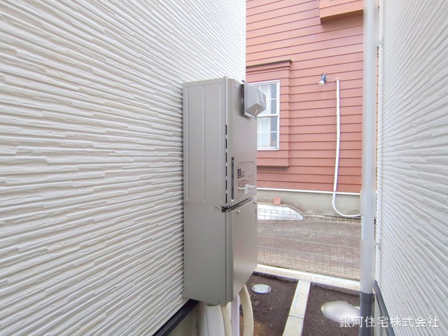G00367938 神奈川県横浜市瀬谷区宮沢２丁目 新築一戸建て 5199万円 土地面積133.84m² (約40.48坪) 建物面積109.30m² (約33.06坪) 間取り４ＬＤＫ 築年月2025年02月(築１年以内)【外観8】