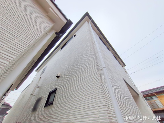 G00367938 神奈川県横浜市瀬谷区宮沢２丁目 新築一戸建て 5199万円 土地面積133.84m² (約40.48坪) 建物面積109.30m² (約33.06坪) 間取り４ＬＤＫ 築年月2025年02月(築１年以内)【外観10】