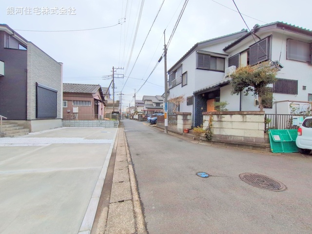 G00367938 神奈川県横浜市瀬谷区宮沢２丁目 新築一戸建て 5199万円 土地面積133.84m² (約40.48坪) 建物面積109.30m² (約33.06坪) 間取り４ＬＤＫ 築年月2025年02月(築１年以内)【外観11】