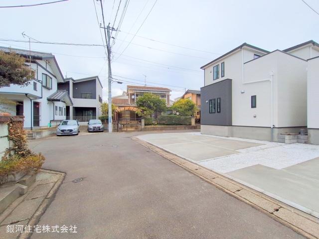 G00367938 神奈川県横浜市瀬谷区宮沢２丁目 新築一戸建て 5199万円 土地面積133.84m² (約40.48坪) 建物面積109.30m² (約33.06坪) 間取り４ＬＤＫ 築年月2025年02月(築１年以内)【外観14】