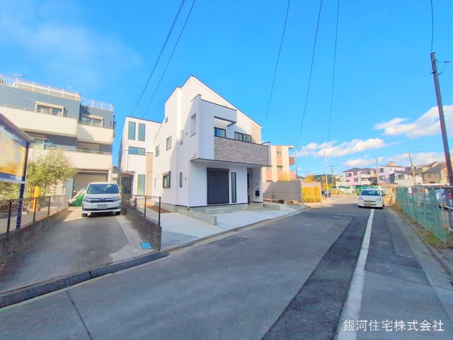 G00367942 東京都江戸川区松島１丁目 新築一戸建て 5980万円 土地面積101.00m² (約30.55坪) 建物面積94.60m² (約28.61坪) 間取り４ＳＬＤＫ 築年月2025年01月(築１年以内)【外観13】