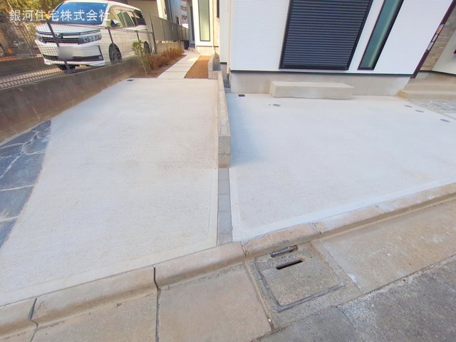 G00367942 東京都江戸川区松島１丁目 新築一戸建て 5980万円 土地面積101.00m² (約30.55坪) 建物面積94.60m² (約28.61坪) 間取り４ＳＬＤＫ 築年月2025年01月(築１年以内)【外観14】