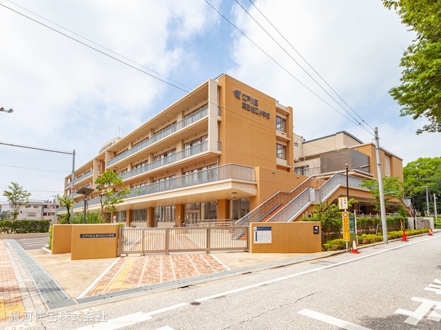 G00367942 東京都江戸川区松島１丁目 新築一戸建て 5980万円 土地面積101.00m² (約30.55坪) 建物面積94.60m² (約28.61坪) 間取り４ＳＬＤＫ 築年月2025年01月(築１年以内)【周辺環境】江戸川区立第三松江小学校