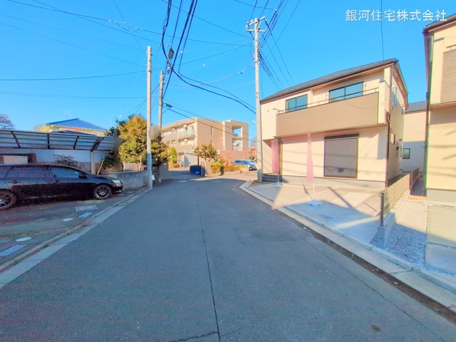G00367964 東京都東村山市廻田町１丁目 新築一戸建て 4180万円 土地面積120.09m² (約36.32坪) 建物面積101.85m² (約30.80坪) 間取り４ＬＤＫ 築年月2025年01月(築１年以内)【外観12】