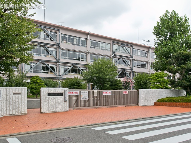 G00367964 東京都東村山市廻田町１丁目 新築一戸建て 4180万円 土地面積120.09m² (約36.32坪) 建物面積101.85m² (約30.80坪) 間取り４ＬＤＫ 築年月2025年01月(築１年以内)【周辺環境】東村山市立回田小学校