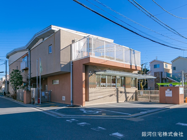 G00367972 埼玉県川口市坂下町１丁目 新築一戸建て 5180万円 土地面積71.26m² (約21.55坪) 建物面積110.18m² (約33.32坪) 間取り３ＳＬＤＫ 築年月2025年08月【周辺環境】里保育所