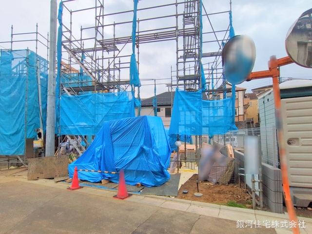 G00368009 神奈川県横浜市緑区長津田２丁目 新築一戸建て 6780万円 土地面積100.29m² (約30.33坪) 建物面積98.17m² (約29.69坪) 間取り４ＬＤＫ 築年月2025年07月【外観5】