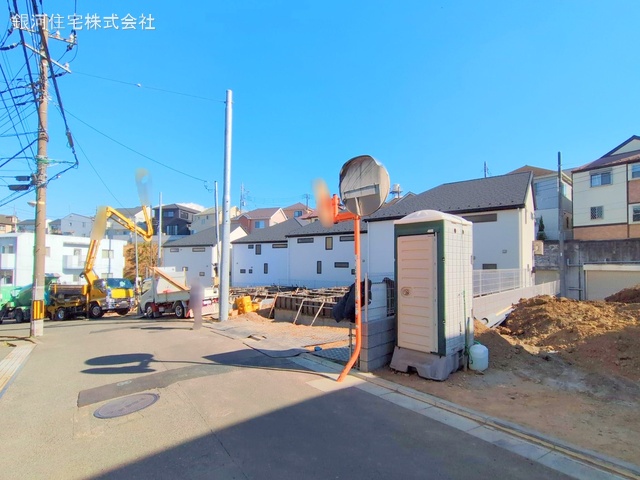 G00368009 神奈川県横浜市緑区長津田２丁目 新築一戸建て 6780万円 土地面積100.29m² (約30.33坪) 建物面積98.17m² (約29.69坪) 間取り４ＬＤＫ 築年月2025年07月【外観9】