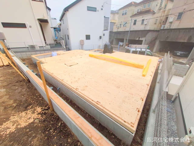 G00368014 神奈川県横浜市緑区長津田２丁目 新築一戸建て 6980万円 土地面積109.33m² (約33.07坪) 建物面積102.88m² (約31.12坪) 間取り４ＬＤＫ 築年月2025年07月【外観4】