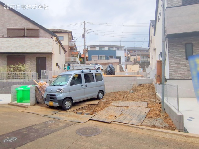 G00368014 神奈川県横浜市緑区長津田２丁目 新築一戸建て 6980万円 土地面積109.33m² (約33.07坪) 建物面積102.88m² (約31.12坪) 間取り４ＬＤＫ 築年月2025年07月【外観5】